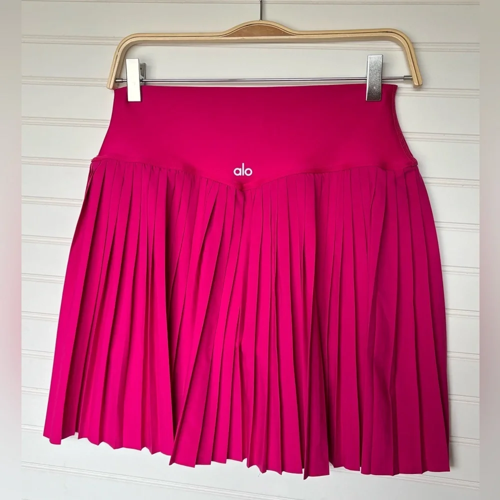 Alo pink skirt